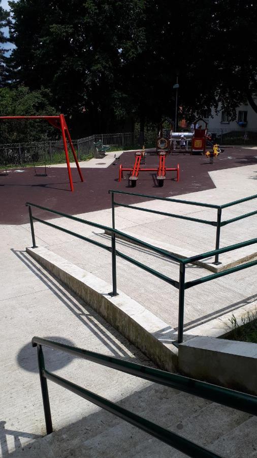 Apartman Maja Belgrad Exterior foto